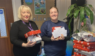 Catalyst colleagues share Christmas cheer with local families